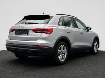 Audi Q3 35 TDI Business