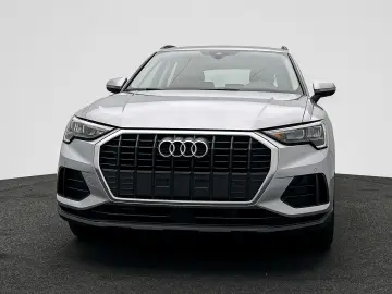 Audi Q3 35 TDI Business