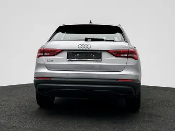 Audi Q3 35 TDI Business