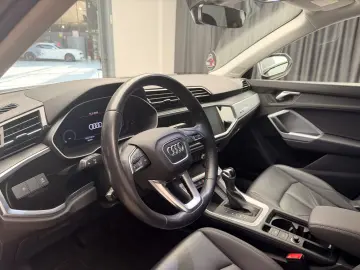 Audi Q3 35 TDI Business