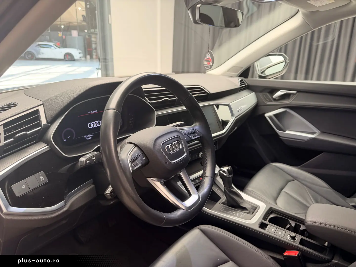 Audi Q3 35 TDI Business