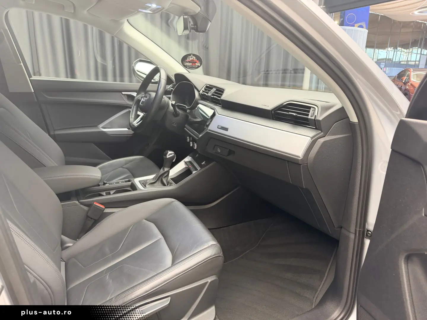 Audi Q3 35 TDI Business