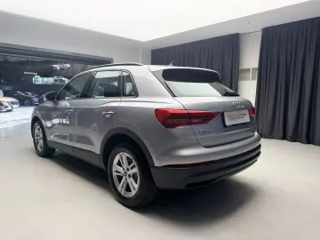 Audi Q3 35 TDI Business