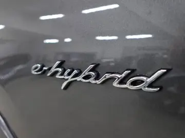 PORSCHE Cayenne Coupe E-Hybrid