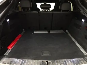 PORSCHE Cayenne Coupe E-Hybrid