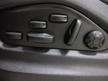 PORSCHE Cayenne Coupe E-Hybrid
