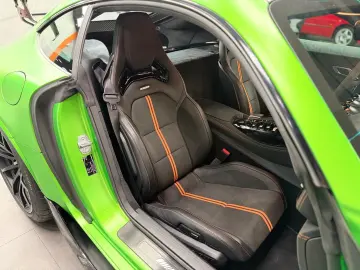 MERCEDES-BENZ AMG GT Black Series  HELLGREEN KERAMIK KAM