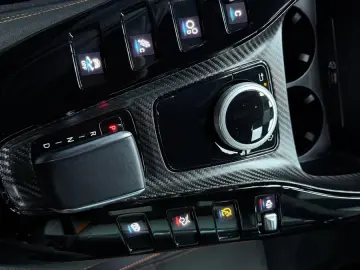MERCEDES-BENZ AMG GT Black Series  HELLGREEN KERAMIK KAM
