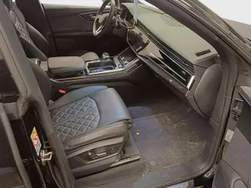 AUDI Q8 55 TFSI e QUA S-LINE COMPETITION PLUS VALCONA
