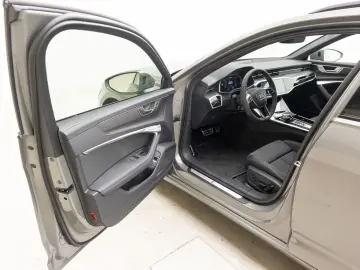 AUDI A6 Avant 50 TDI TIPT QUA S-LINE MATRIX HUD STAND