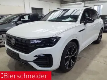 VW Touareg 3.0 TDI R-Line Black AHK PANO STAND IQ 2