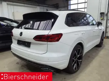 VW Touareg 3.0 TDI R-Line Black AHK PANO STAND IQ 2