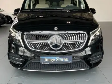 MERCEDES-BENZ V 300 4M EXCLUSIVE Lang Pano Standhz L…
