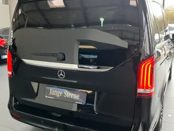 MERCEDES-BENZ V 300 4M EXCLUSIVE Lang Pano Standhz L…