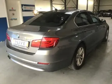 BMW 5er F10 520d 2011