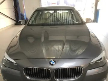 BMW 5er F10 520d 2011