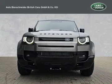 LAND ROVER Defender 110 D250 X-DYNAMIC SE