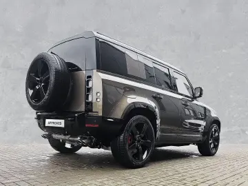LAND ROVER Defender 110 P425 X