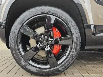 LAND ROVER Defender 110 P425 X