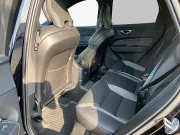 VOLVO XC60 T8 AWD Plug-in Hybrid Plus Black Edition