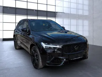 VOLVO XC 60 Plus Black Edition Recharge Plug-In Hybrid