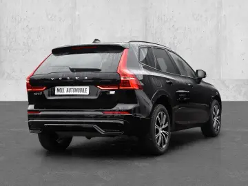 VOLVO XC60 Plus Dark Recharge Plug-In Hybrid AWD T8 Tw