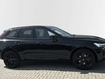 VOLVO XC60 Recharge T8 AWD Ultra Black Edition 21&