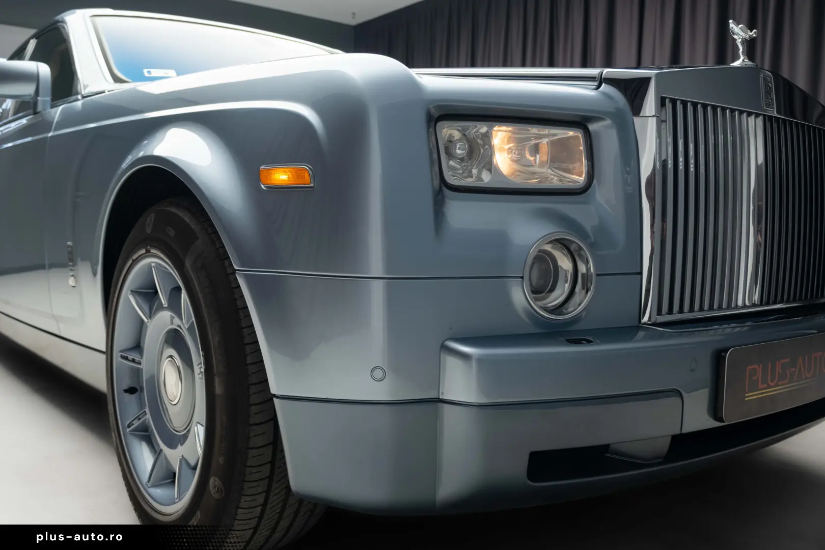 Rolls Royce Phantom
