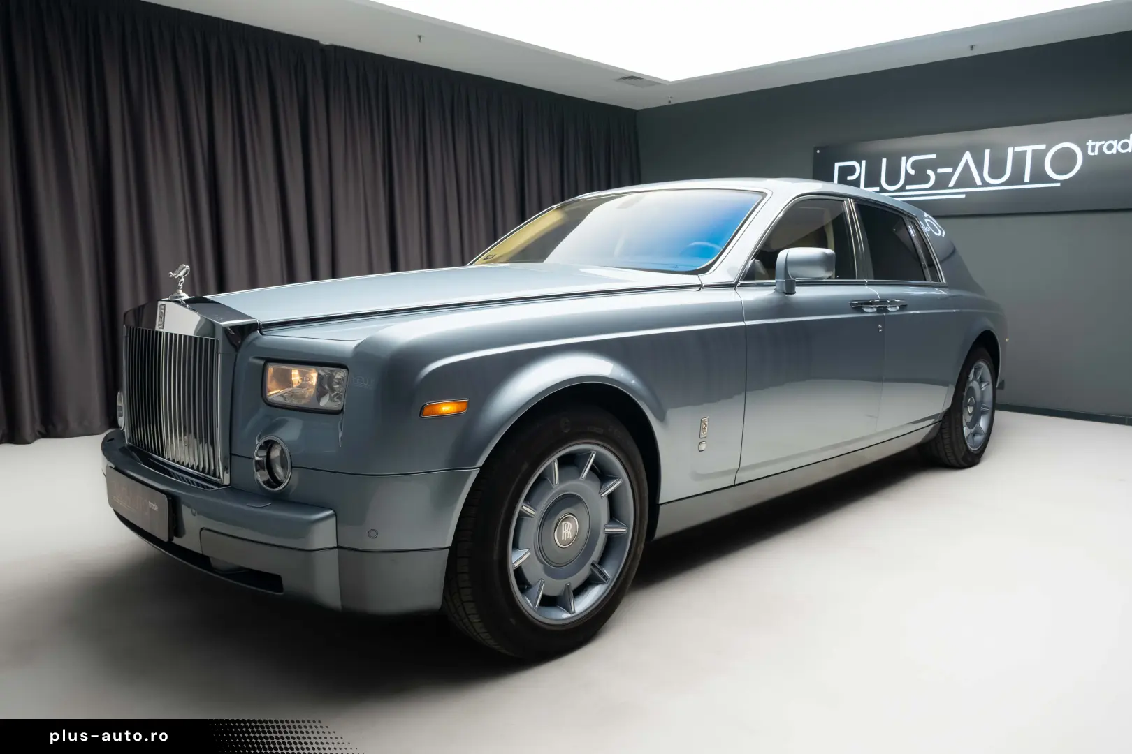 Rolls Royce Phantom