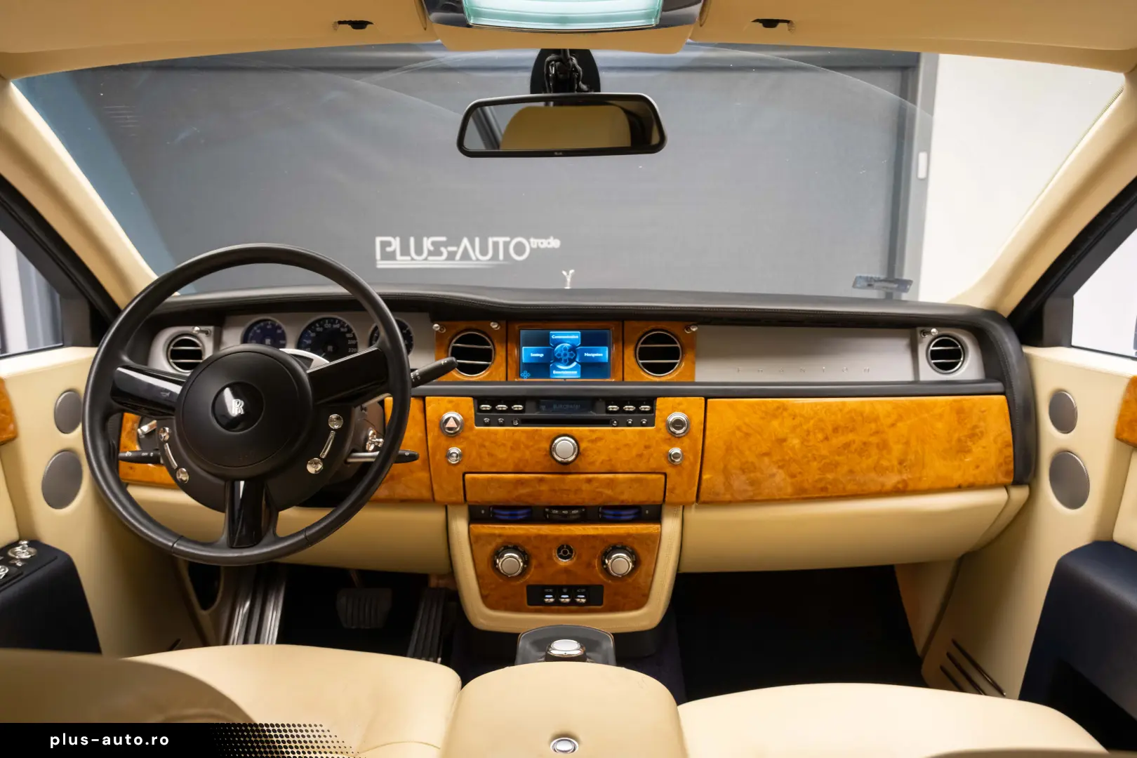 Rolls Royce Phantom