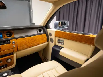 Rolls Royce Phantom