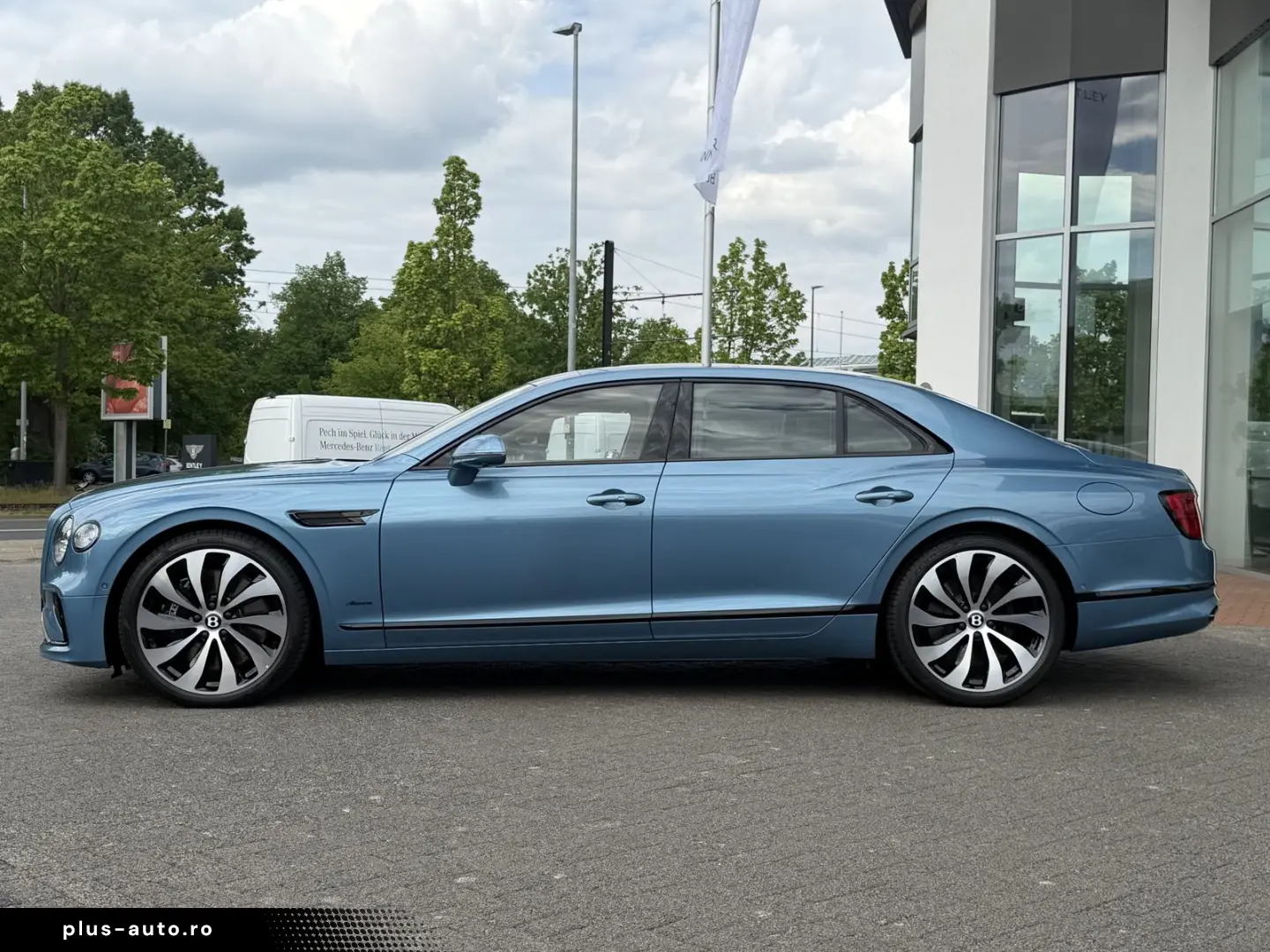BENTLEY Flying Spur Azure Hybrid V8  NAIM RSE