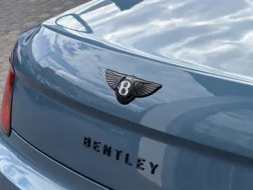 BENTLEY Flying Spur Azure Hybrid V8  NAIM RSE