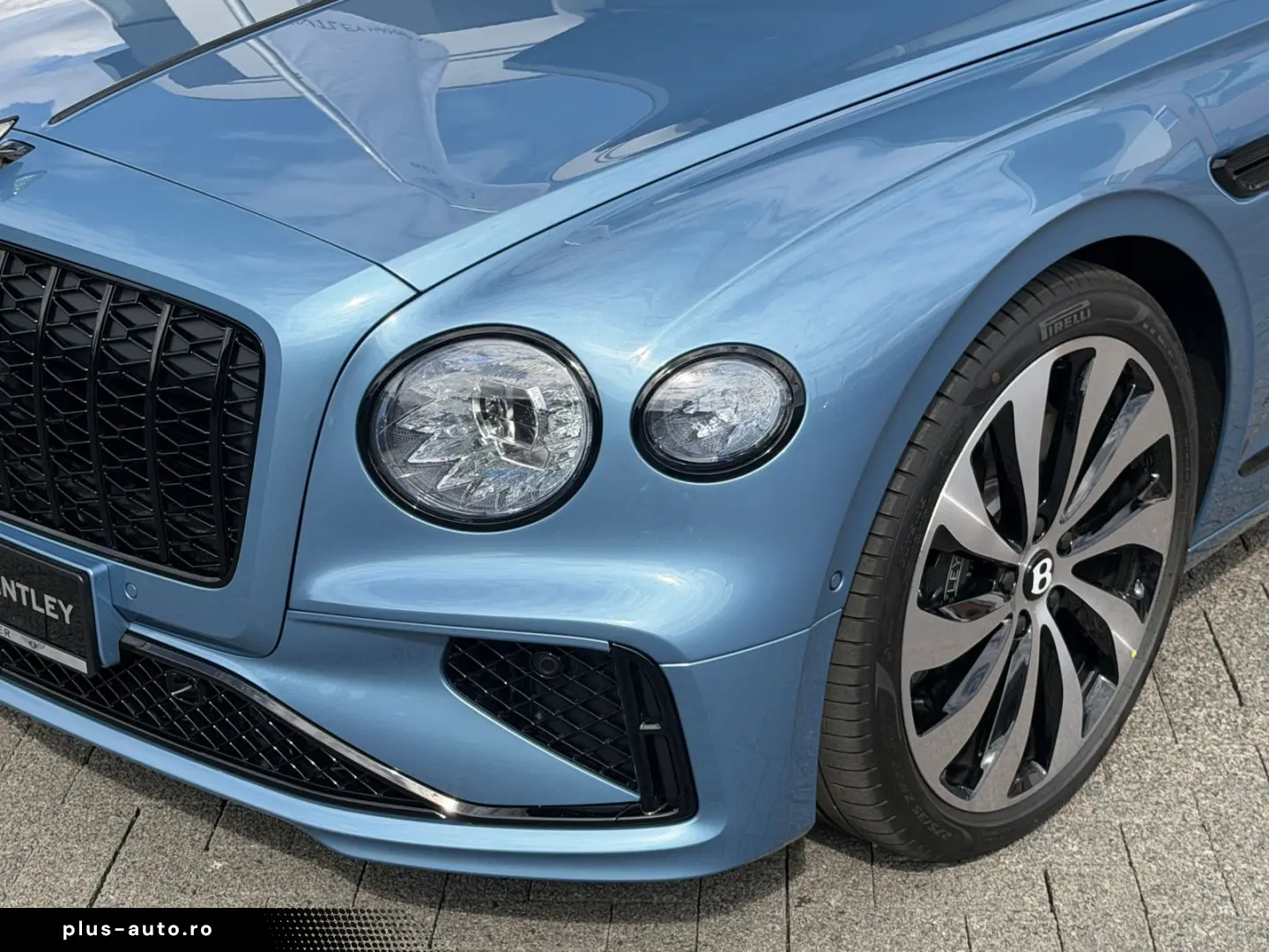 BENTLEY Flying Spur Azure Hybrid V8  NAIM RSE