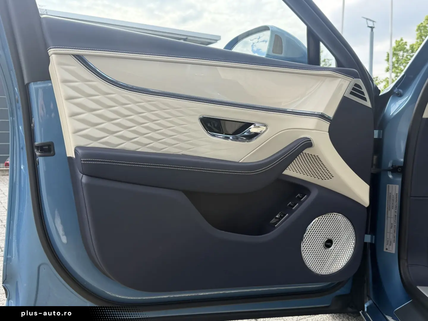 BENTLEY Flying Spur Azure Hybrid V8  NAIM RSE