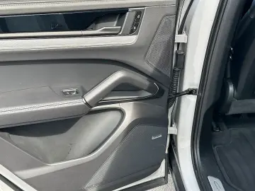 PORSCHE Cayenne III E-Hybrid Aut.