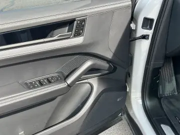 PORSCHE Cayenne III E-Hybrid Aut.