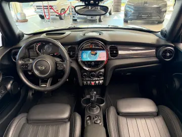 MINI John Cooper Works Cabrio HUD KAMERA H&K DCC LED