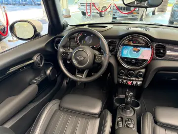 MINI John Cooper Works Cabrio HUD KAMERA H&K DCC LED