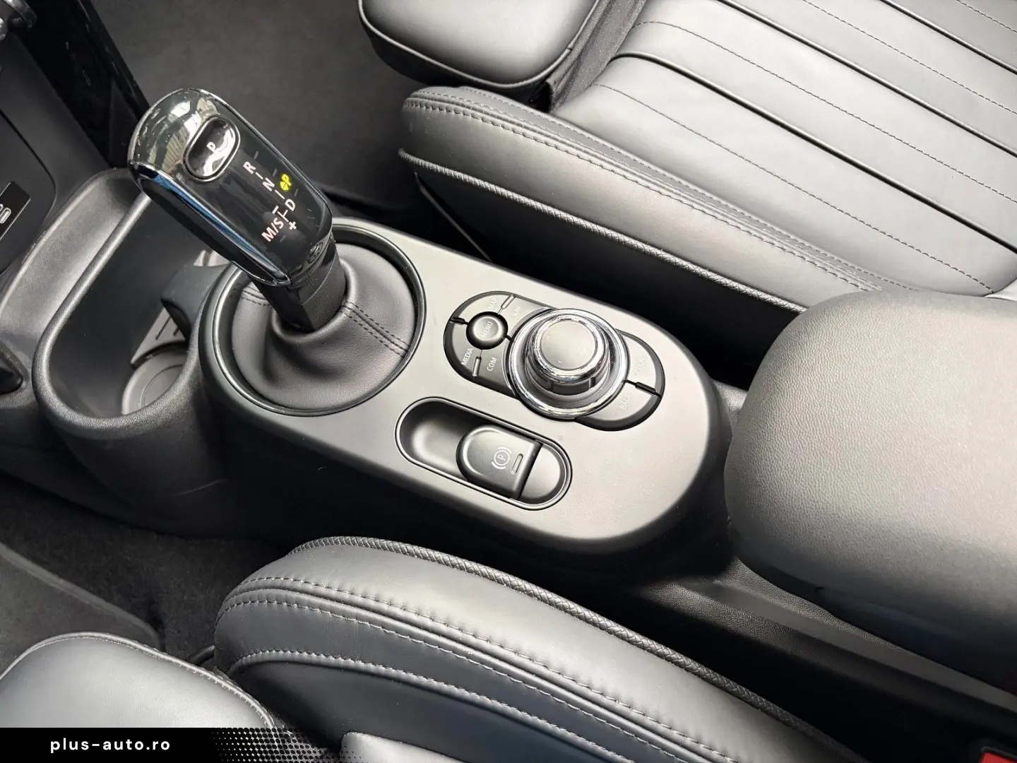 MINI John Cooper Works Cabrio HUD KAMERA H&K DCC LED