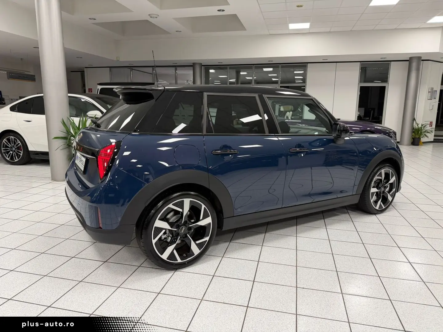 MINI Cooper S Favoured Trim 5-Türer HUD H K LED 360