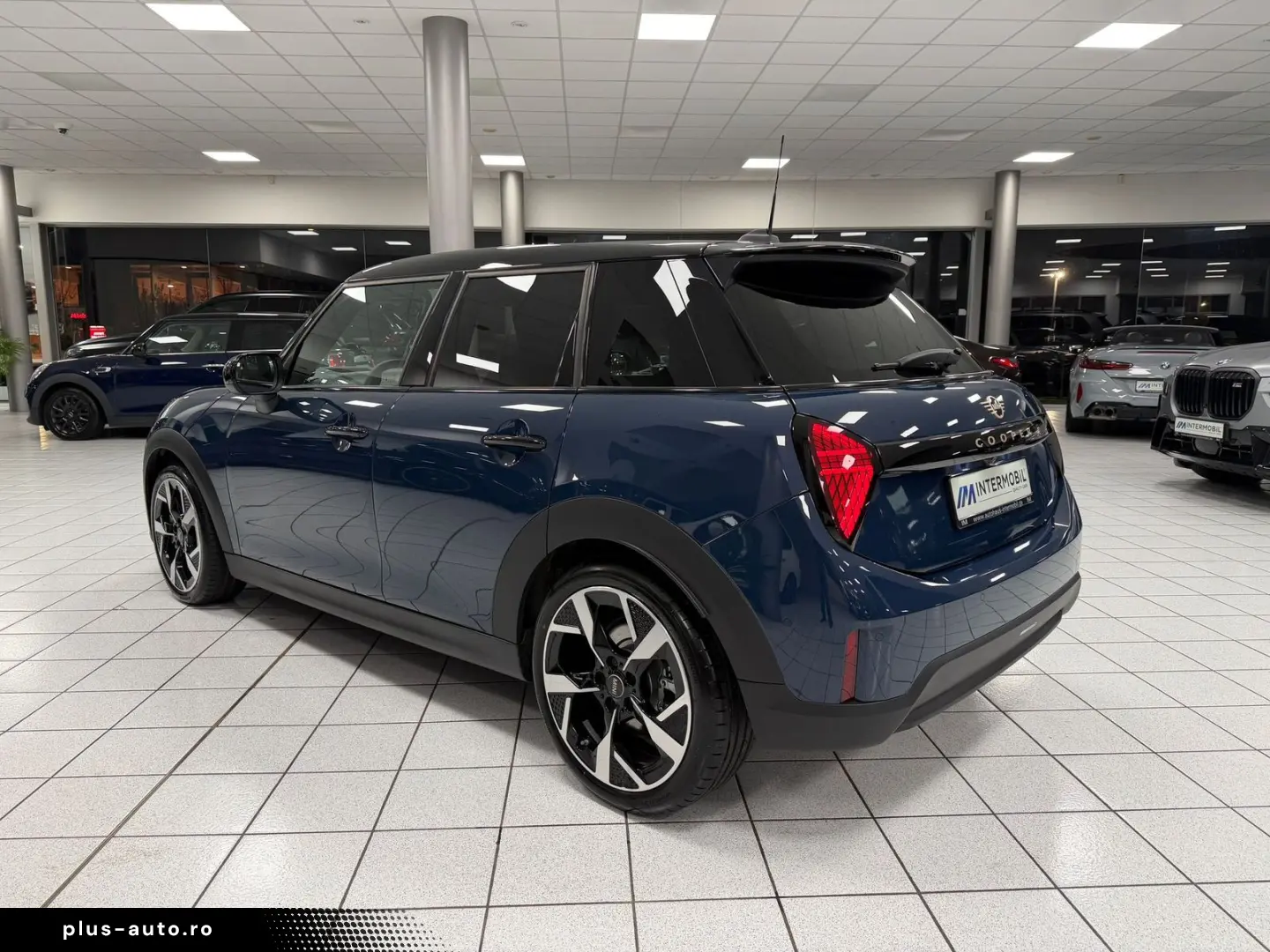 MINI Cooper S Favoured Trim 5-Türer HUD H K LED 360