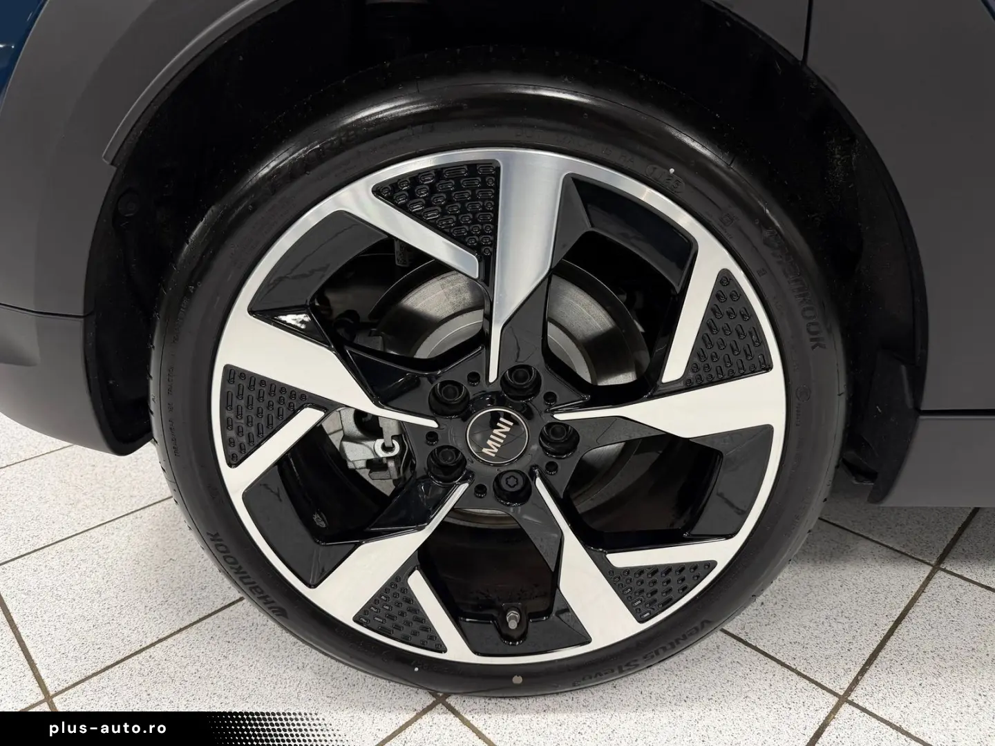 MINI Cooper S Favoured Trim 5-Türer HUD H K LED 360