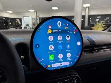 MINI Cooper S Favoured Trim 5-Türer HUD H K LED 360