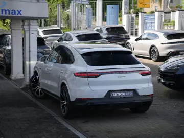PORSCHE E-Hybrid CoupéPLATINUM-INNO-PANO-HUD-LEDER BEIGE