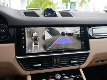 PORSCHE E-Hybrid CoupéPLATINUM-INNO-PANO-HUD-LEDER BEIGE
