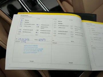 PORSCHE E-Hybrid CoupéPLATINUM-INNO-PANO-HUD-LEDER BEIGE