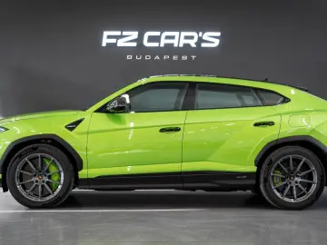 LAMBORGHINI Urus 4.0 V8 PHEV SE