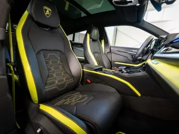 LAMBORGHINI Urus 4.0 V8 PHEV SE