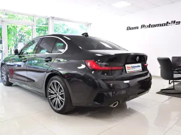 Stoc BMW 330E M pack HeadUp Laser 360gr Camera